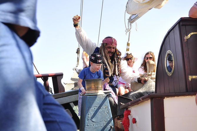 Pirate Adventure Boat Tour With Lunch in Fuerteventura - Delectable Canarian Lunch Included