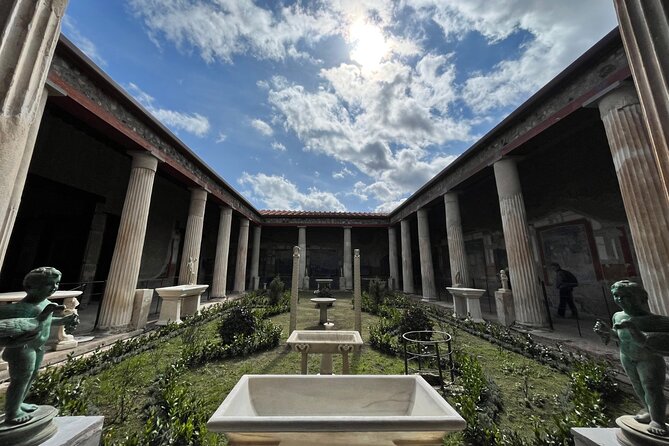Pompeii Vip: Guided Tour With Your Archaeologist in a Small Group - Meeting and Pickup