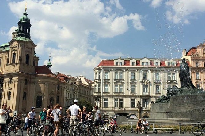 Prague: Classic City Bike Tour - Cancellation Policy