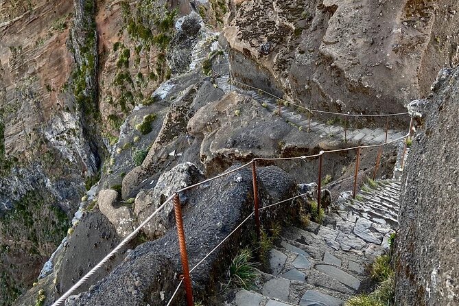 Sunrise Transfer to Pico Do Arieiro, Hike to Pico Ruivo & Return From Teixeira - Elevation Gain and Terrain