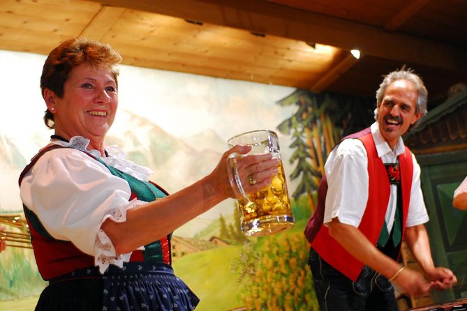 Tyrolean Folk Show Ticket in Innsbruck - Alpensaal Show Venue in Innsbruck