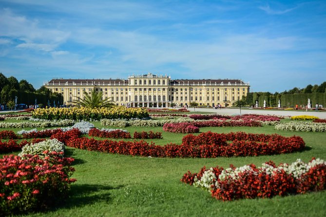 Vienna: Skip the Line Schönbrunn Palace and Gardens Guided Tour - Guided Tour Highlights