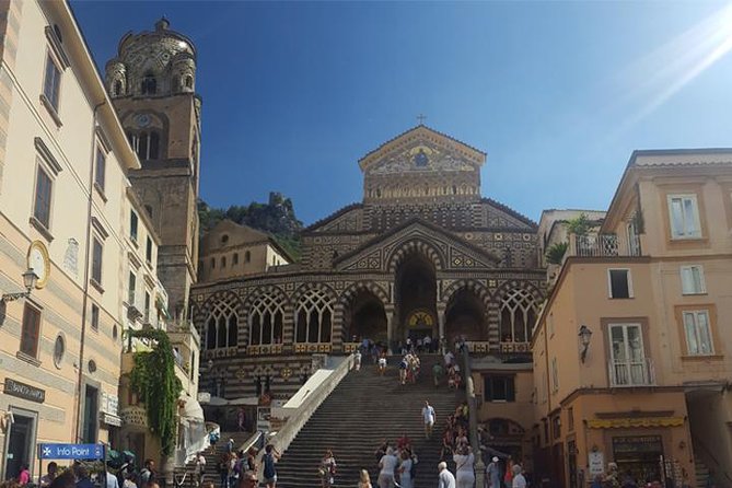 Amalfi Coast Tour From Sorrento - Accessibility and Infant Seats