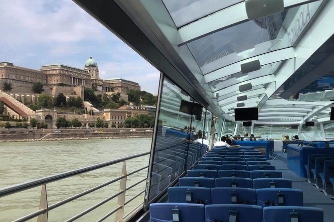 Budapest Danube Sightseeing Cruise With Drink and Audio Guide - Meeting and Pickup Details