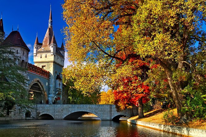 Budapest Private Luxury Sightseeing Tour - Cancellation Policy