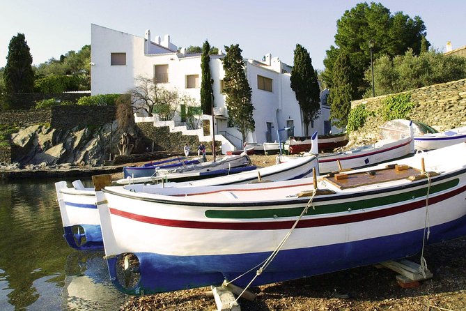 Dali Museum & Cadaques Small Group Tour With Hotel Pick-Up - Tour Additional Information