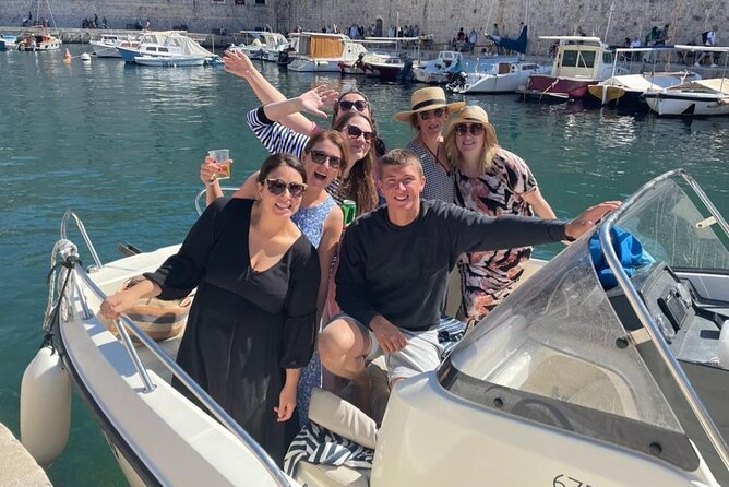 Dubrovnik Private Speedboat Tour to Elaphite Islands With Drinks - Boat Specifications