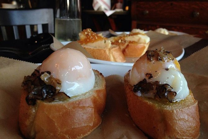 Eat Like a Local: 3-hour Venice Small-Group Food Tasting Walking Tour - Savoring Traditional Venetian Cookies