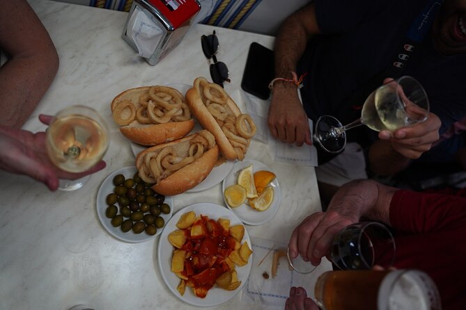 Evening in Madrid: Food on Foot Tapas Adventure With a Local - Neighborhood Exploration