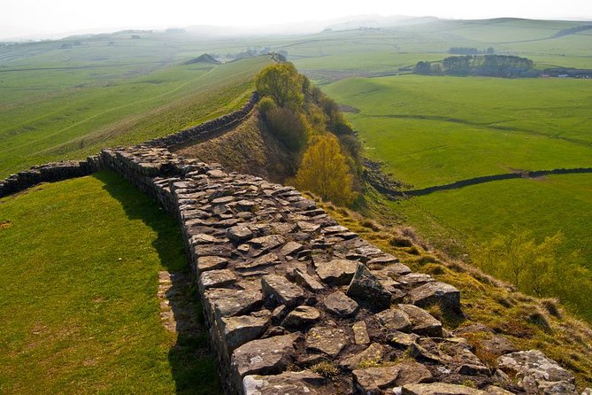 Hadrians Wall & the Borders Tour From Edinburgh Incl. Admission - Tour Overview