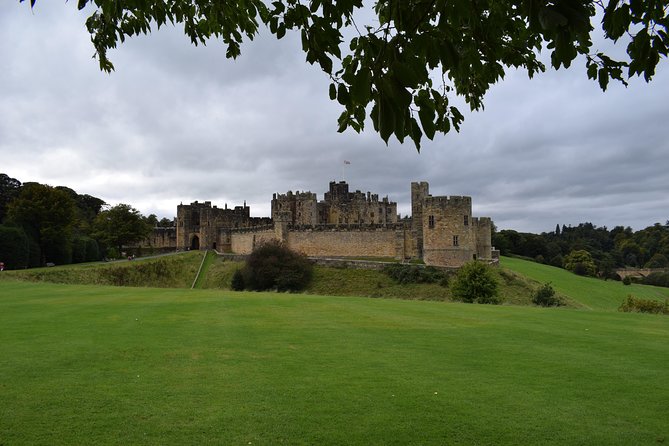 Holy Island, Alnwick Castle & the Kingdom of Northumbria From Edinburgh - Meeting and Pickup