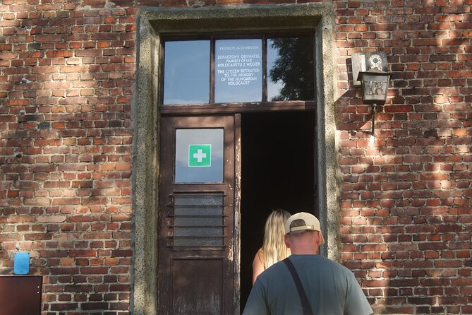 Krakow to Auschwitz Birkenau and Salt Mine 1 Day Tour FREE Ebook - Customer Reviews and Rating