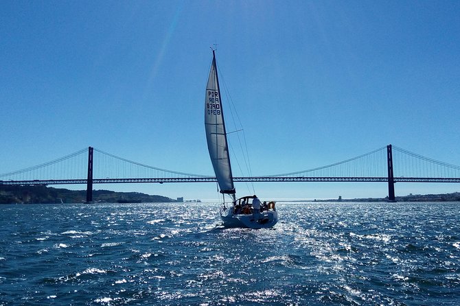 Lisbon Sailing Tour on a Luxury Sailing Yacht With 2 Drinks - Luxury 50-foot Yacht