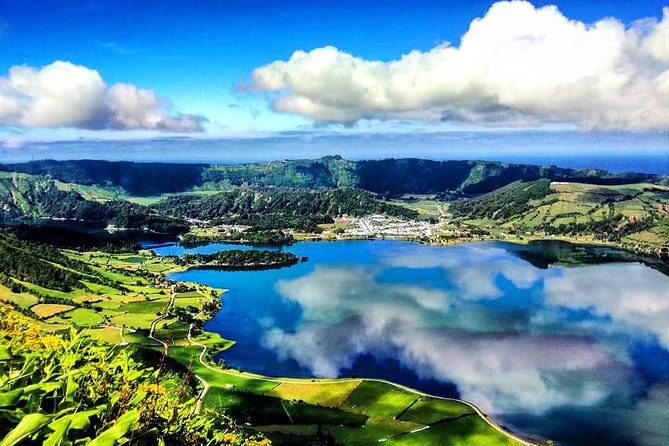 Off the Beaten Track Half Day Sete Cidades Jeep Tour - Local Village Immersion