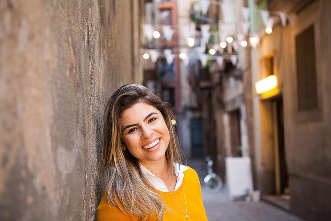 Photoshoot Tour in Barcelona Secret Corners - Explore Hidden Gems of Barcelona