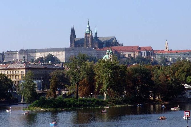 Prague: Classic City Bike Tour - Tour Reviews