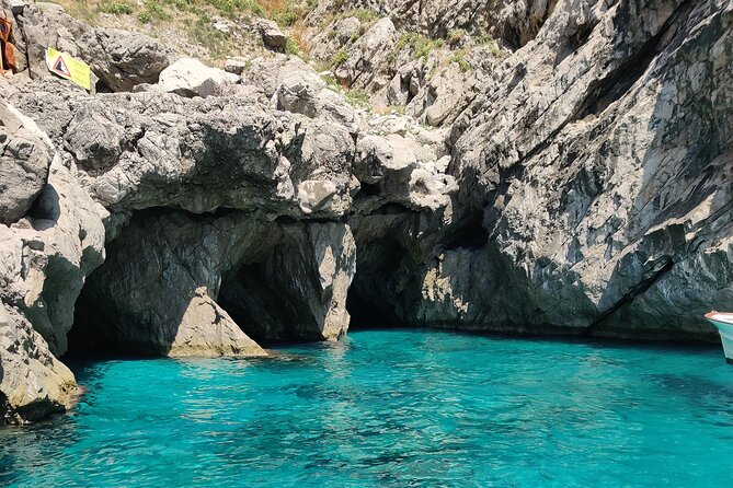 Private Tour in a Typical Capri Boat - Experience on the Traditional Gozzo Boat