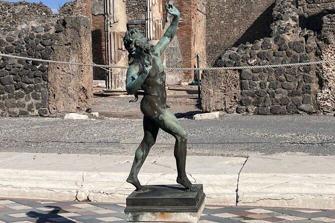 Rome to Pompeii Guided Tour With Wine & Lunch by High Speed Train - Guided Tour of Pompeii