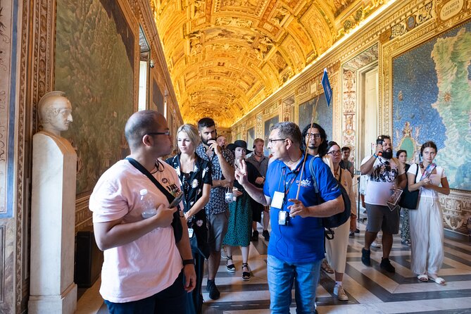 Rome: VIP Vatican Breakfast With Guided Tour & Sistine Chapel - Admiring the Sistine Chapels Grandeur
