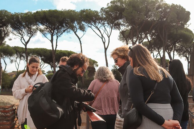 Skip-The-Line Colosseum Guided Tour - Group Size and Priority Access