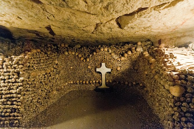 Skip-The-Line: Paris Catacombs Tour With VIP Access to Restricted Areas - Cancellation and Refund Policy