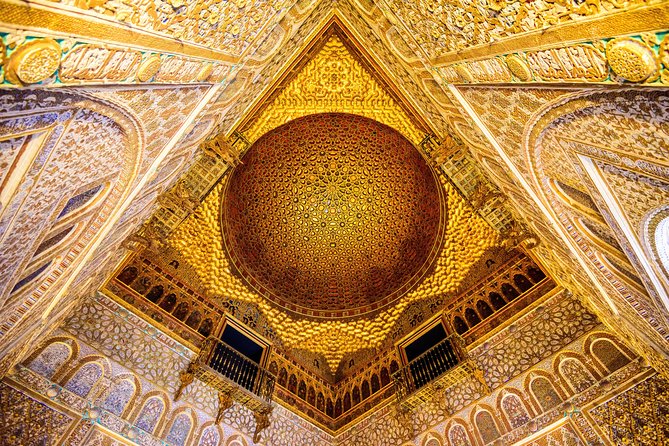 Alcazar of Seville Reduced-Group Tour - Guided Tour by Art Historian