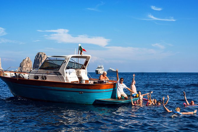 Amalfi Boat Tour From Sorrento With Positano Trip - Exploring Positano