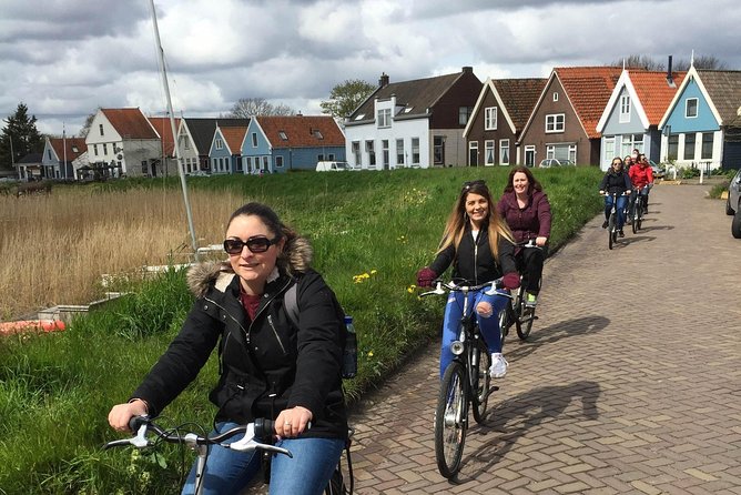 Amsterdams Countryside Half-Day Bike Tour in Small Group - Countryside Cycling Experience