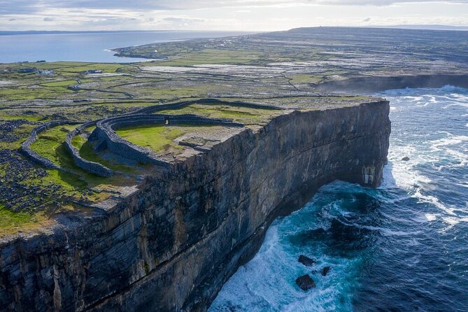 Aran Islands and Cliffs of Moher Day Cruise Sailing From Galway City Docks - Visiting the Cliffs of Moher