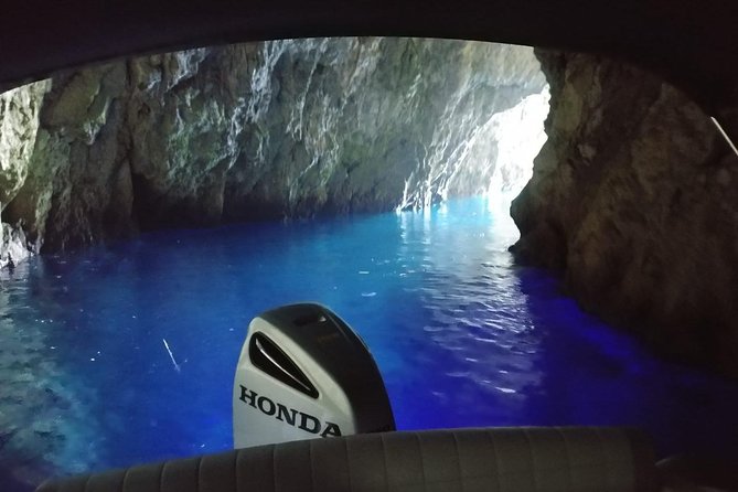 Blue Cave and Hvar Tour - 5 Islands Tour From Split and Trogir - Group Size and Duration