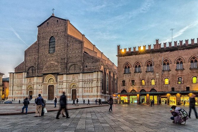 Bologna City Walking Tour - Highlights of the Tour