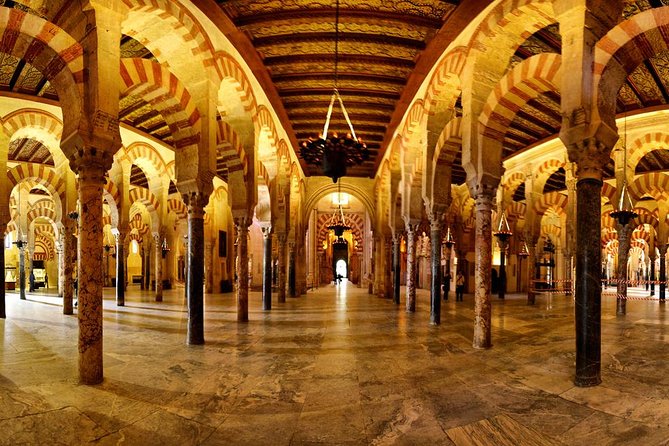 Córdoba & Carmona With Mosque, Synagogue & Patios From Seville - Exploring the Patios of San Basilio