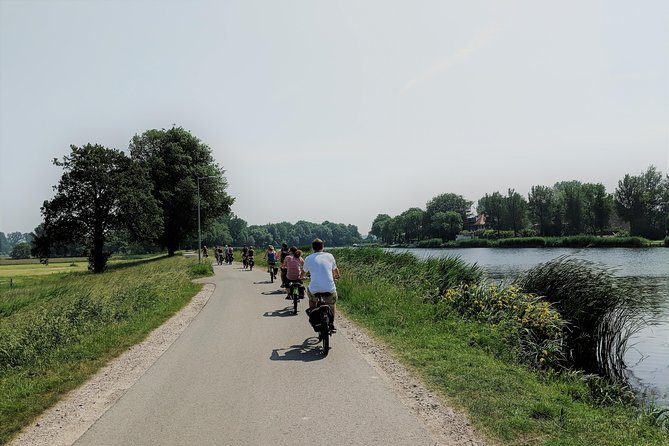 Countryside Bike Tour From Amsterdam: Windmills and Dutch Cheese - Tour Requirements