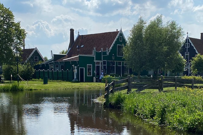 Countryside Electric Bike Tour: Zaanse Schans & Zaandam - Included and Optional Amenities