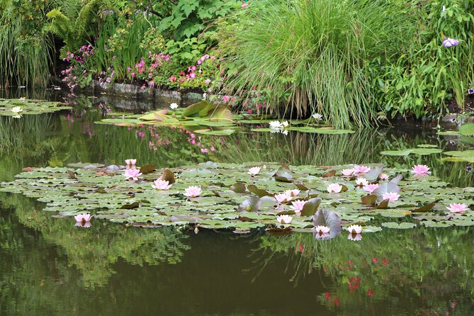 Giverny Monets House and Gardens Small-Group Tour Hotel Pick-up - Confirmation and Accessibility