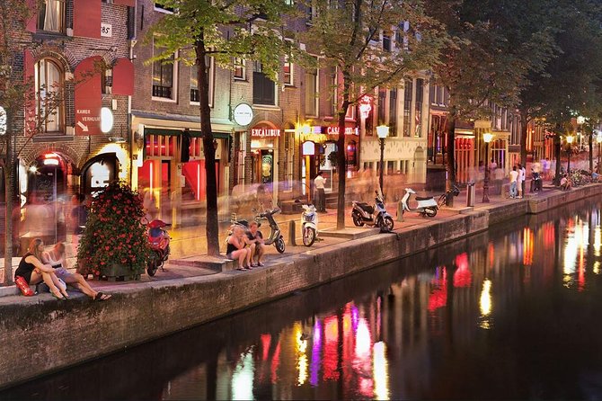 Guided Tour of the Red Light District of Amsterdam - Traveler Reviews and Ratings