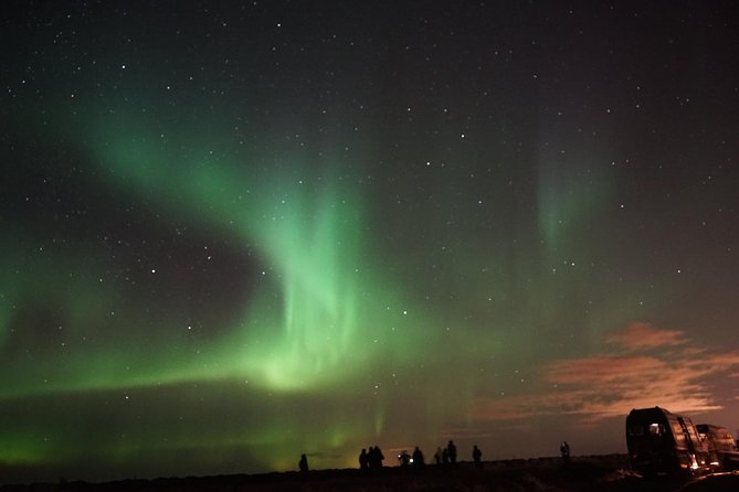 Into the Night: Chasing Aurora Borealis With Warmth and Treats! - Booking Confirmation