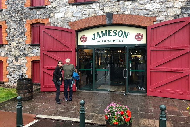 Midleton Distillery Experience & Whiskey Tasting -Home of Jameson - Jameson-based Cocktail Bar