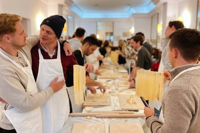 Pasta Class in Rome: Fettuccine Cooking Class Near Piazza Navona - Cancellation and Refund Policy