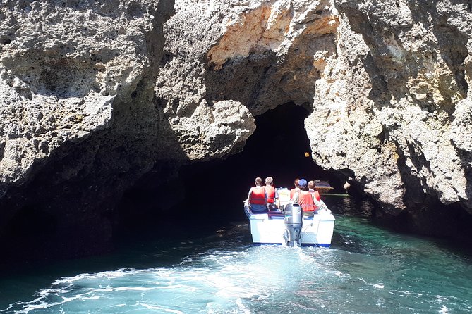 Ponta Da Piedade Grotto Tour in Lagos, Algarve - Group Size and Duration