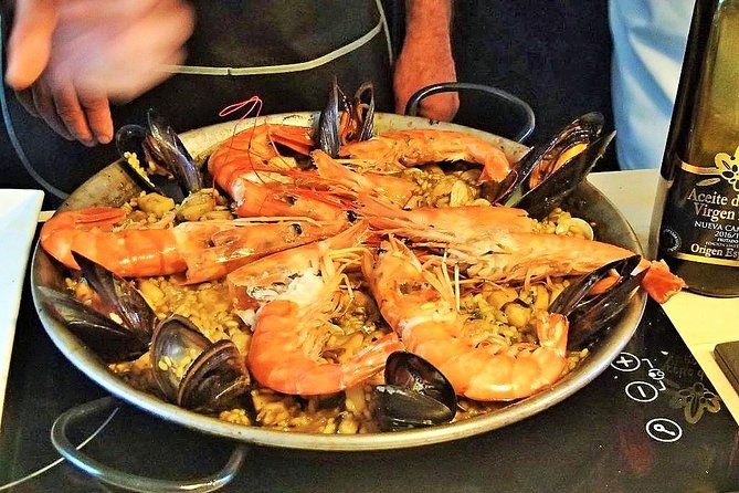 Premium Cooking Class, Full Menu With Paella and 10 Spanish Tapas - Accessibility and Meeting Point Details
