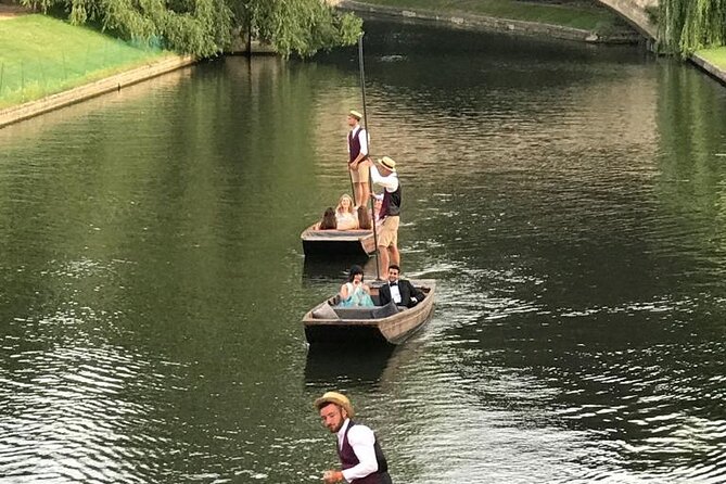 Private Cambridge Punting Tour - Chauffeur-Driven Insights