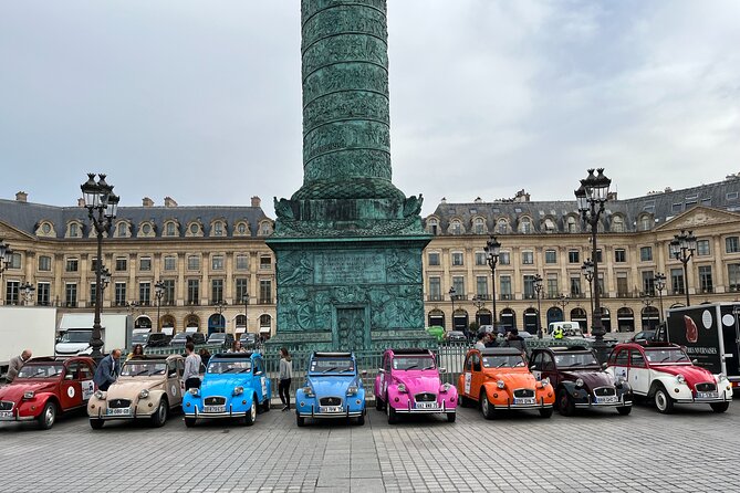 Private Tour Paris Sightseeing 2 Hours in Citroën 2CV - Private Guide Expertise