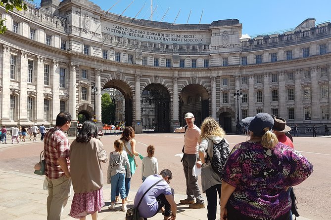See Over 30 Top London Sights! Fun Local Guide!! - Tour Confirmation and Accessibility
