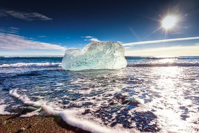 South Coast and Glacier Lagoon With Boat Tour From Reykjavik - Black Sand Beaches and Icebergs