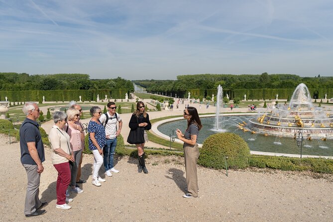 Versailles Palace and Gardens Tour by Train From Paris With Skip-The-Line - Round-trip Train Transportation