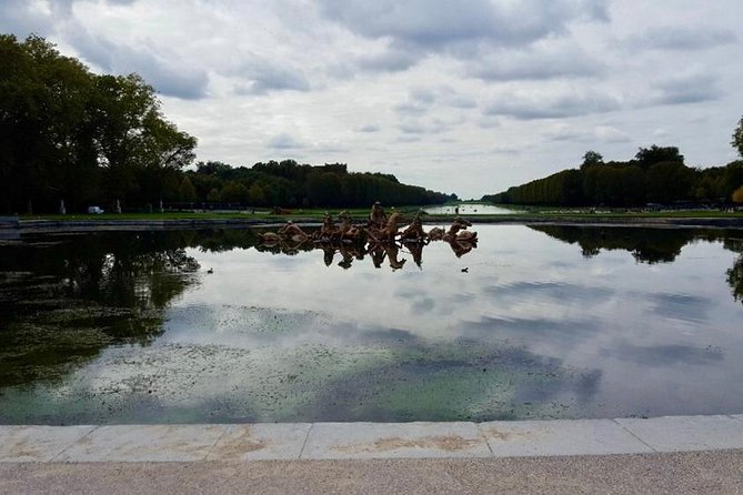 Versailles Royal Palace & Gardens Private Tour by Golf Cart - Exploring Versailles Palace