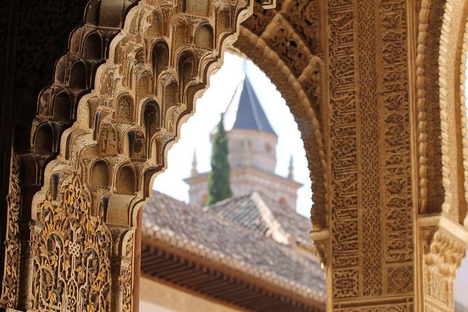 Alhambra Private/Small Group Tour & Nasrid Palaces Skip the Line - Additional Information