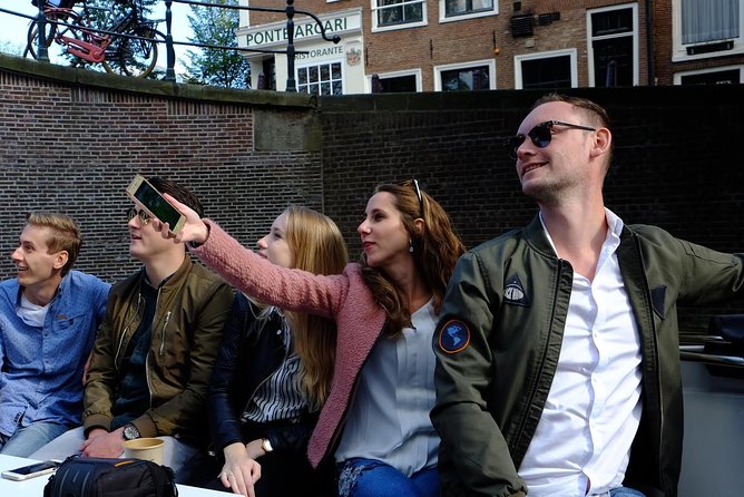 Amsterdam Small-Group Canal Cruise Including Snacks and Drinks - Accessibility and Additional Details