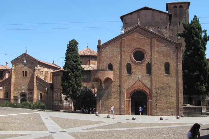 Bologna City Walking Tour - Historic Sites Visited